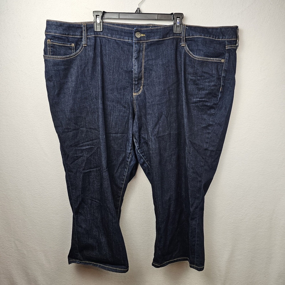 St John's Bay Capri Woman's Size 30W Blue Denim Dark Wash